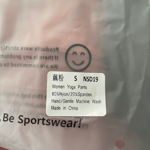 Ritiriko Women's Joggers with Pockets, High Waist Yoga Capri - Picture 5 of 7